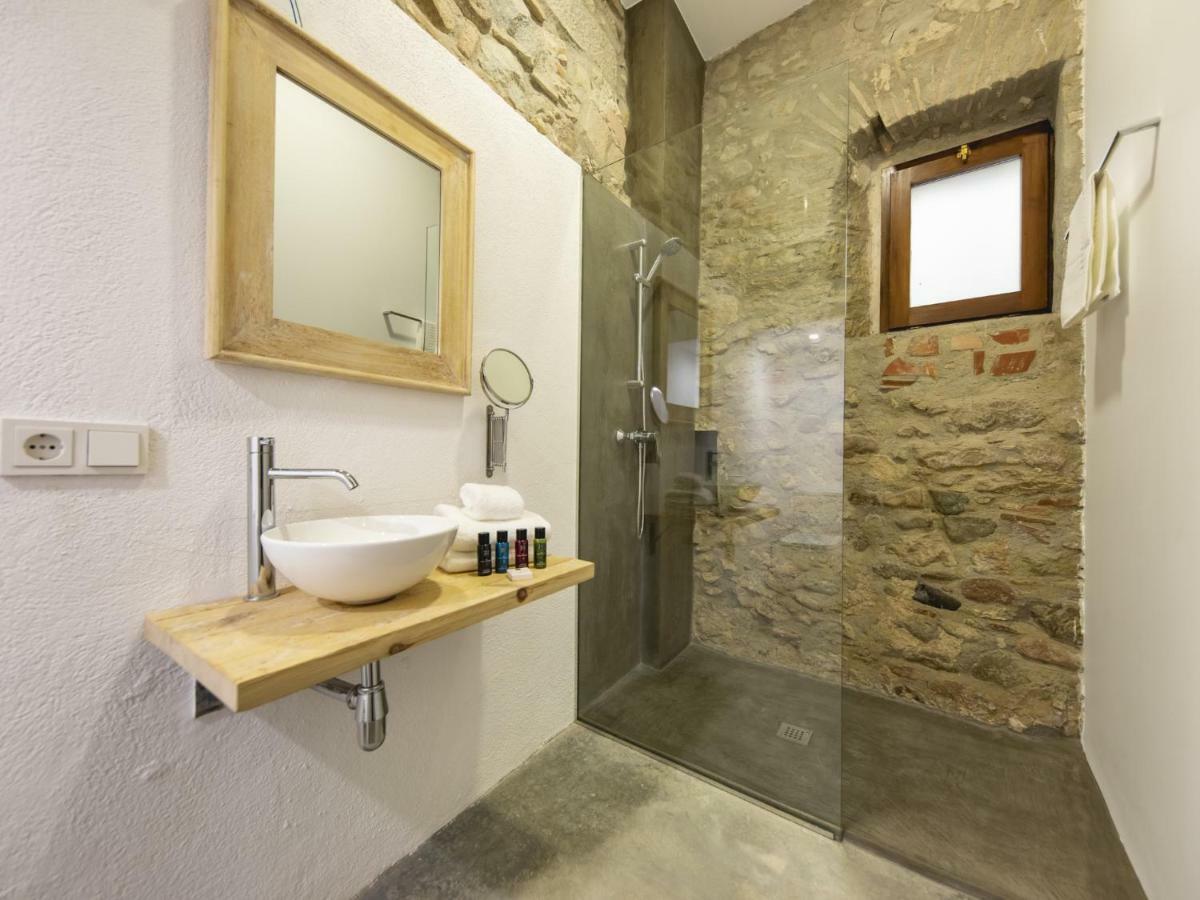 Bravissimo Bali, Beautiful 2 Bedroom Apartment Girona Kültér fotó